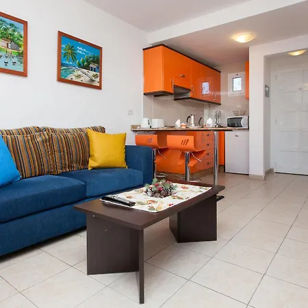 Ap Esmeralda * Caleta De Fuste